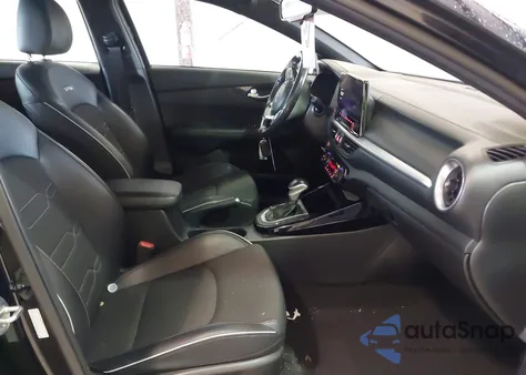 2023 Kia Forte Gt-Line из США, поврежденный, VIN 3KPF54AD8PE516645